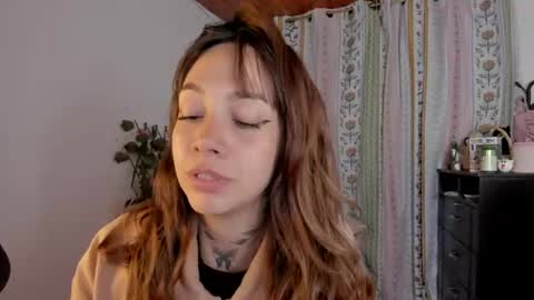 azumi saan online show from 08.04.26