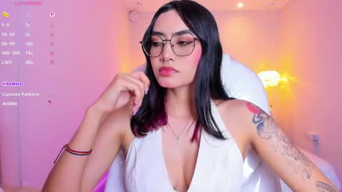 Azura online show from 04.16.26