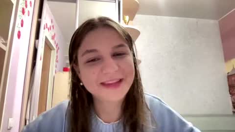 Snapshot of azzieheberly chatting on 07.14.26 Niki online show from 07.14.26