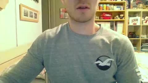 Snapshot of babacoolmagic chatting on 10.04.25 babacoolmagic online show from 10.04.25