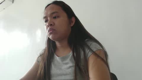 Snapshot of babaeng_sygbin chatting on 01.25.25 marie online show from 01.25.25