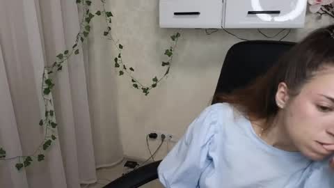 Anya online show from 05.25.26