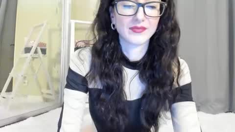 babby_jewel online show from 10.25.25