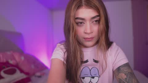 Snapshot of babesamanta chatting on 04.12.26 Samanta online show from 04.12.26