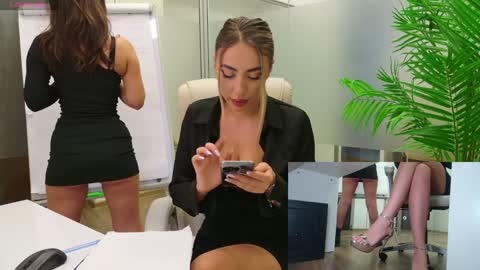 Snapshot of babesgowild chatting on 12.11.24 Olivia and Lexi online show from 12.11.24