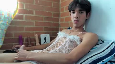 Snapshot of babitas44 chatting on 10.14.25 babitas44 online show from 10.14.25