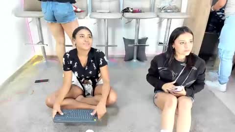 Snapshot of baby5hot chatting on 01.16.25 hotgirls online show from 01.16.25