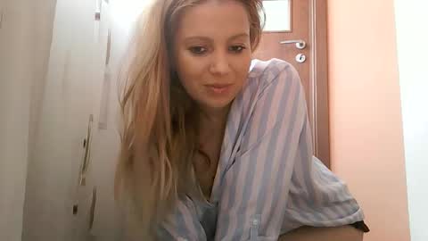 Baby Blonde online show from 03.21.26