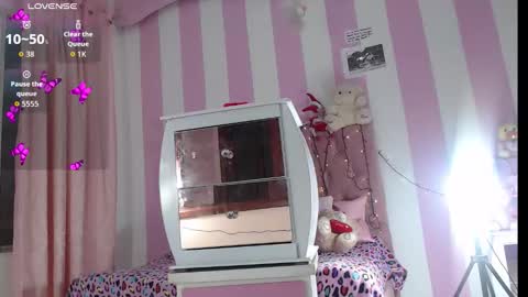 Snapshot of baby_candy22 chatting on 12.02.25 zaleya online show from 12.02.25