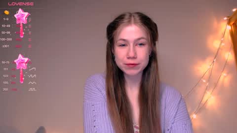 Snapshot of baby_girl_0001 chatting on 01.20.25 Kira online show from 01.20.25