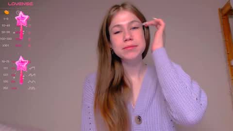 Snapshot of baby_girl_0001 chatting on 03.04.25 Kira online show from 03.04.25