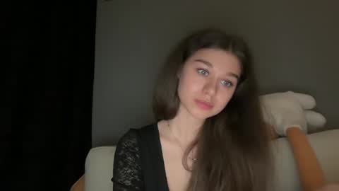 Baby girl nika online show from 04.30.26
