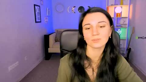 Snapshot of baby_hotte chatting on 11.11.25 baby online show from 11.11.25