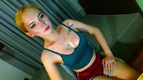 Snapshot of baby_kira1988 chatting on 02.21.25 Your Baby Kira online show from 02.21.25