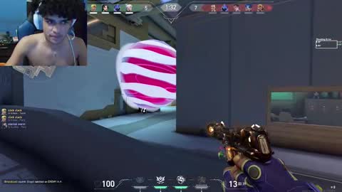 Snapshot of baby_mooonx chatting on 11.09.25 adrian online show from 11.09.25