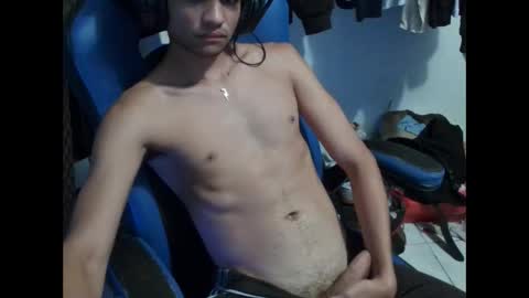 Snapshot of baby_mooonx chatting on 01.07.26 adrian online show from 01.07.26