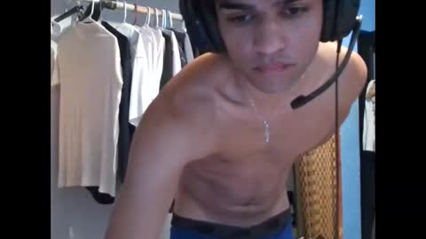 Snapshot of baby_mooonx chatting on 01.09.26 adrian online show from 01.09.26