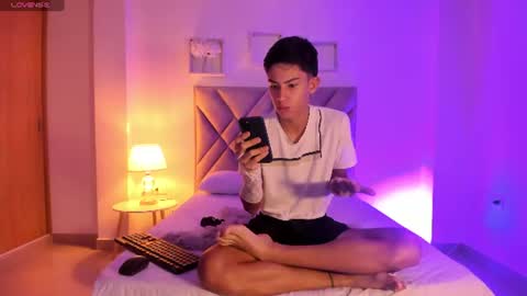 baby_noaht online show from 06.09.26