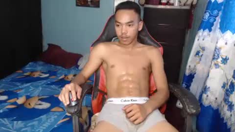 Snapshot of baby_razell chatting on 01.17.26 baby_razell online show from 01.17.26