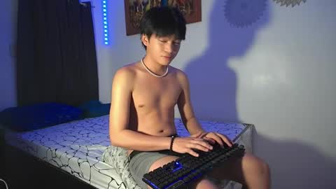 Snapshot of baby_simph chatting on 03.03.25 Josh online show from 03.03.25