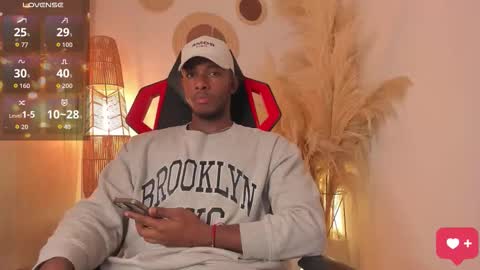 Snapshot of baby_smith chatting on 12.01.25 FOLLOW ME online show from 12.01.25