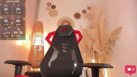 Snapshot of baby_smith chatting on 12.02.25 FOLLOW ME online show from 12.02.25