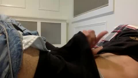 Snapshot of babyboii42o chatting on 11.14.25 babyboii42o online show from 11.14.25