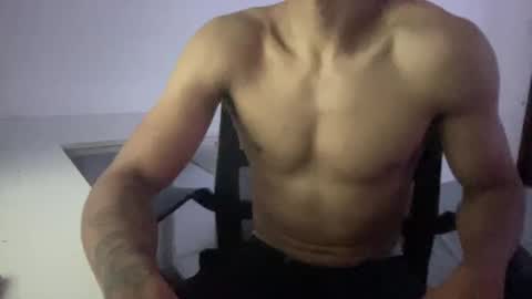 Snapshot of babydaddiii808 chatting on 12.03.24 DADDY online show from 12.03.24