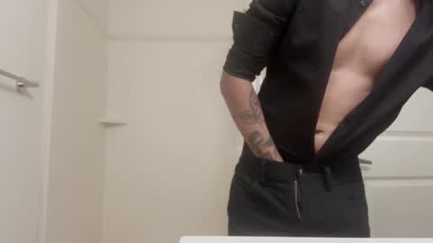 Snapshot of babydaddiii808 chatting on 03.11.26 DADDY online show from 03.11.26