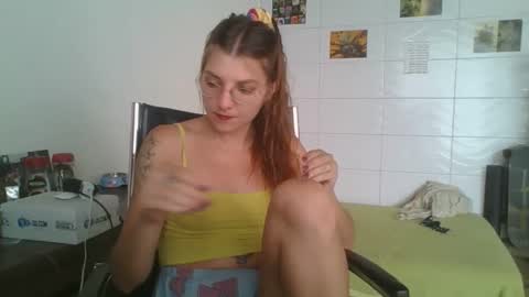 Snapshot of babydemon6 chatting on 12.22.25 babydemon6 online show from 12.22.25