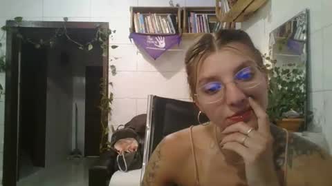 Snapshot of babydemon6 chatting on 01.07.26 babydemon6 online show from 01.07.26