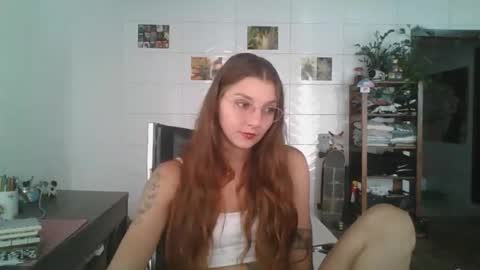 Snapshot of babydemon6 chatting on 02.04.26 babydemon6 online show from 02.04.26