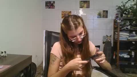 Snapshot of babydemon6 chatting on 02.07.26 babydemon6 online show from 02.07.26