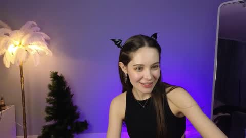 hiii honey im Diana 3 online show from 12.16.24