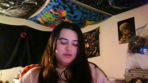 Snapshot of babydollalexiss chatting on 06.25.26 babydollalexiss online show from 06.25.26