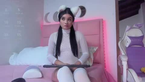 mia online show from 11.10.25