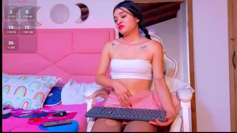 mia online show from 12.13.25