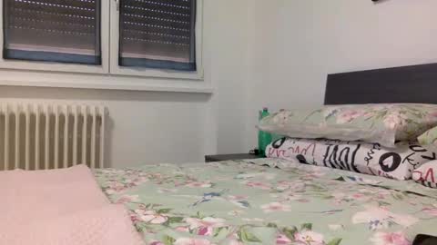 BabyElodie12 online show from 09.23.25