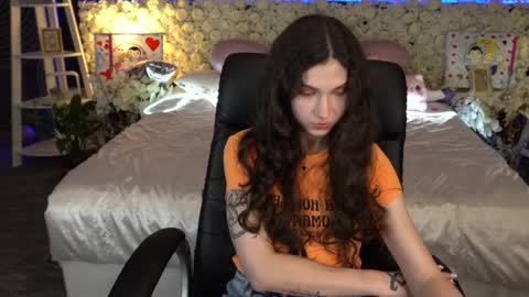 Snapshot of babyflowerr chatting on 04.06.26 Sasha online show from 04.06.26