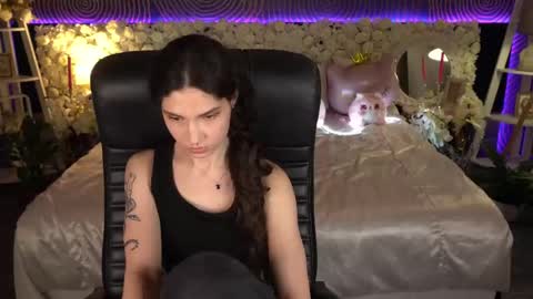 Snapshot of babyflowerr chatting on 04.15.26 Sasha online show from 04.15.26