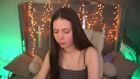 Lady Vi online show from 05.07.26
