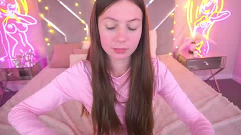 Lady Vi online show from 05.11.26