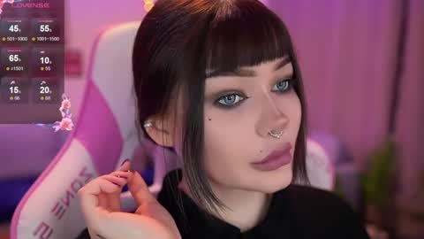 Nika online show from 04.21.26