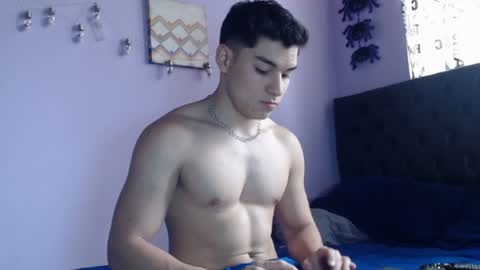 Snapshot of babytwunkz chatting on 10.28.25 Hey Im Zayn good to see u here online show from 10.28.25