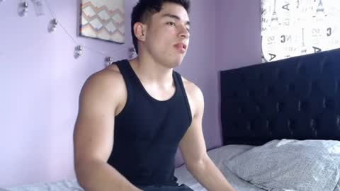 Snapshot of babytwunkz chatting on 11.22.25 Hey Im Zayn good to see u here online show from 11.22.25