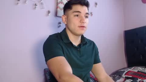 Snapshot of babytwunkz chatting on 12.18.25 Hey Im Zayn good to see u here online show from 12.18.25