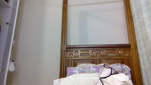 babytylerr online show from 02.14.26