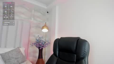 babyyfortune_ online show from 12.22.25