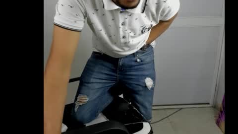 Snapshot of bad_boy_master_findom chatting on 02.19.26 bad_boy_master_findom online show from 02.19.26