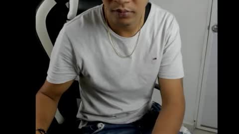 Snapshot of bad_boy_master_findom chatting on 02.26.26 bad_boy_master_findom online show from 02.26.26